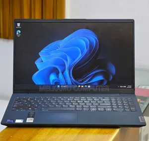 New Laptop Lenovo Ideapad 3 12GB Intel Core i7 SSD 512GB