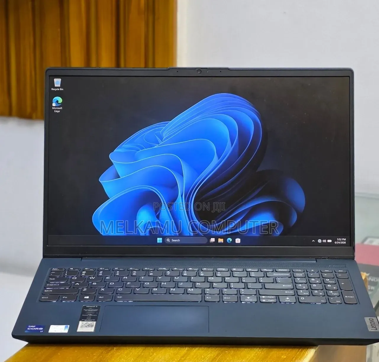 New Laptop Lenovo Ideapad 3 12GB Intel Core i7 SSD 512GB