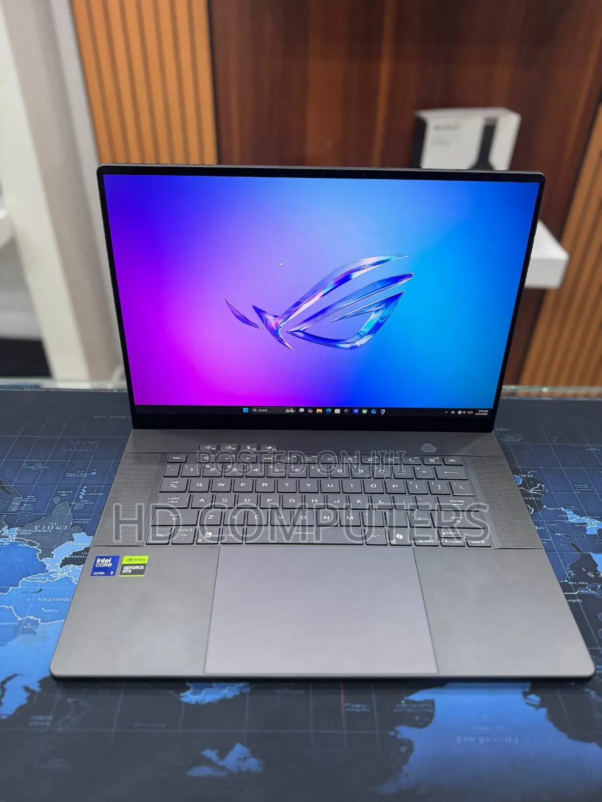 New Laptop Asus ROG Zephyrus G16 32GB Intel Core Ultra 9 SSD 2T