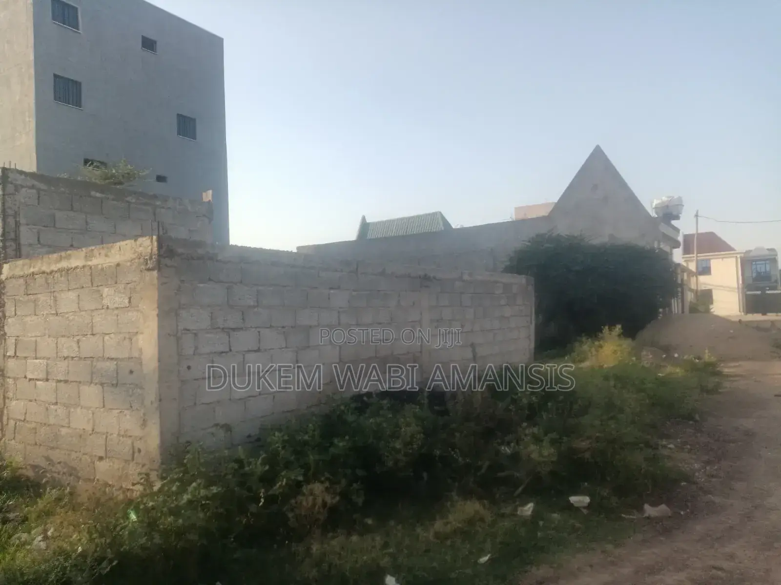 12bdrm House in Dukem, East Shewa for sale