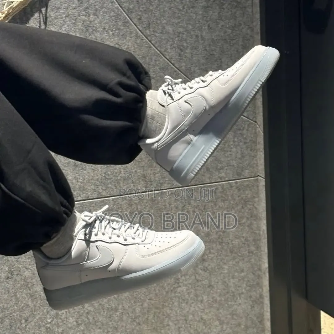 Nike Air Force 1 '07 Wb Wolf Grey Sneakers Unisex Fashion Shoes
