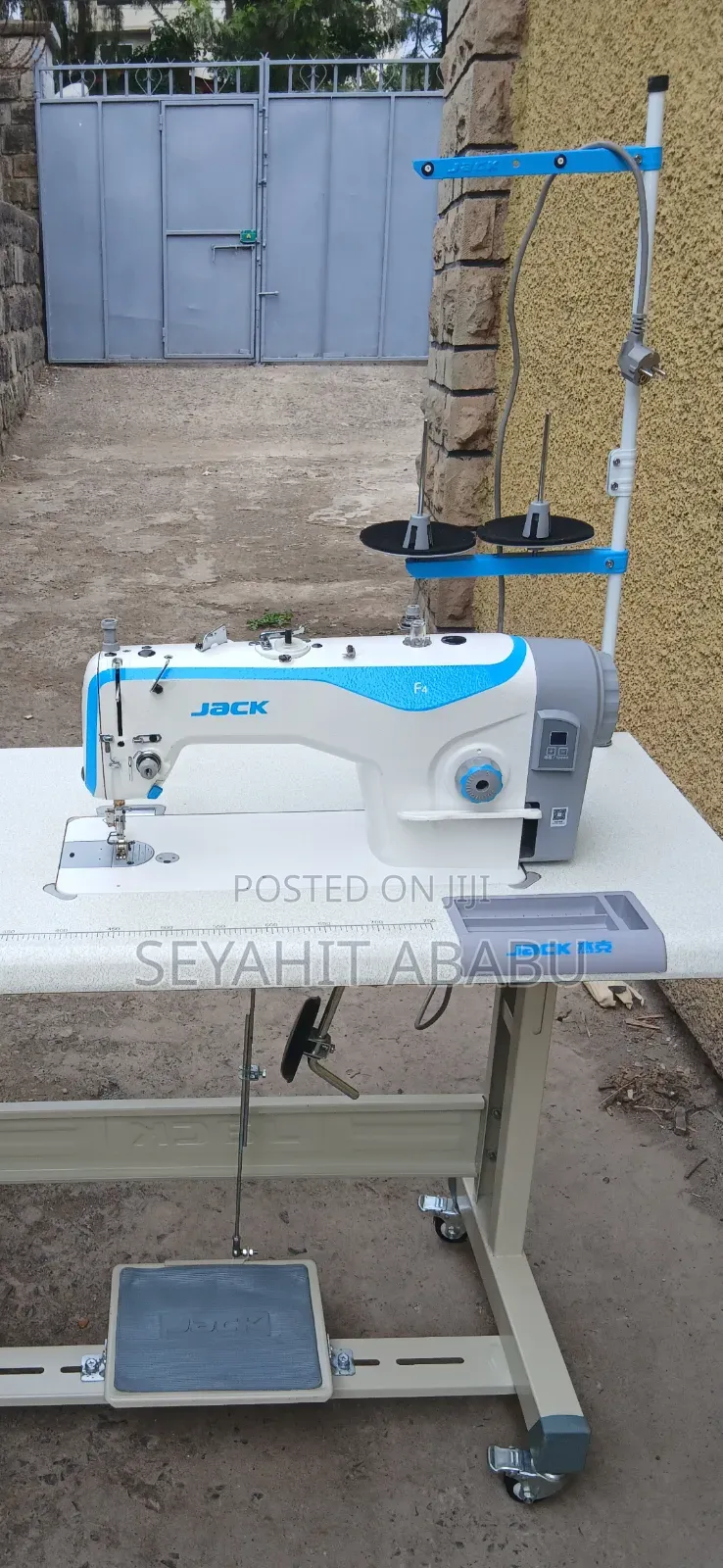 Industrial Sewing Machine
