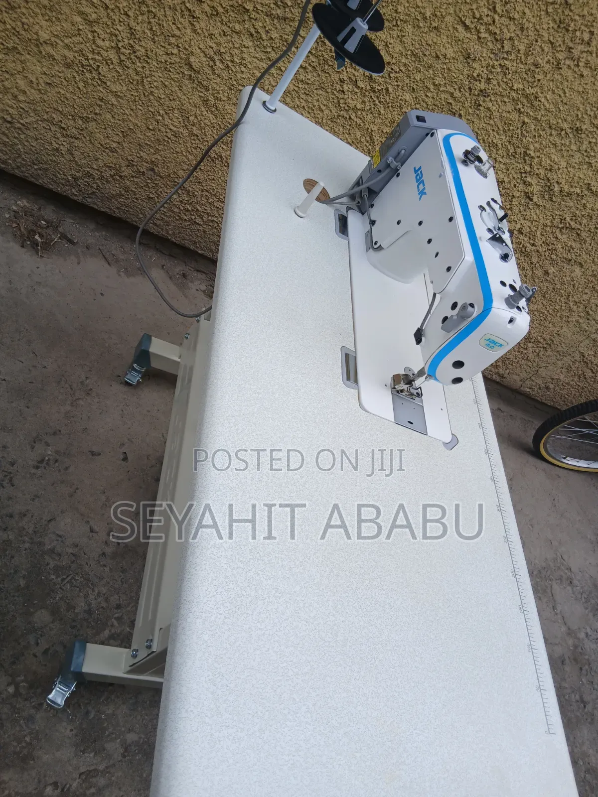 Industrial Sewing Machine