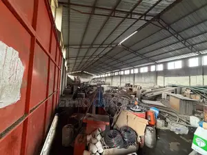 Warehouse (Magazen)