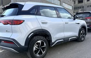 BYD Yuan Up 2025 Silver
