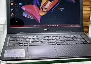 New Laptop Dell Inspiron 15 8GB Intel Core i7 SSD 256GB