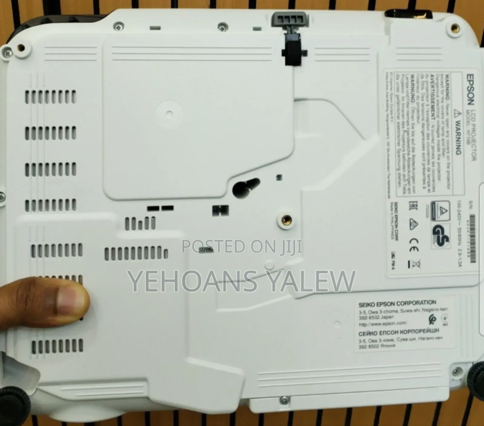 Epson Projector Model Name: Eb-S31 Has : Bag Remote Hardware