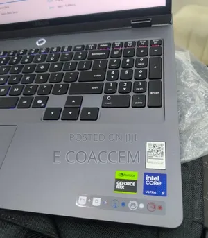 New Laptop Lenovo Legion 5i 32GB Intel Core Ultra 9 SSD 1T