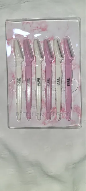 Eyebrow Razor