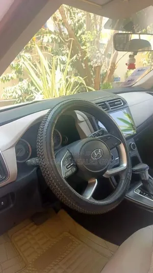 Hyundai Creta 2023 White