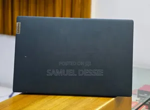 New Laptop Lenovo Ideapad 3 12GB Intel Core i7 SSD 512GB