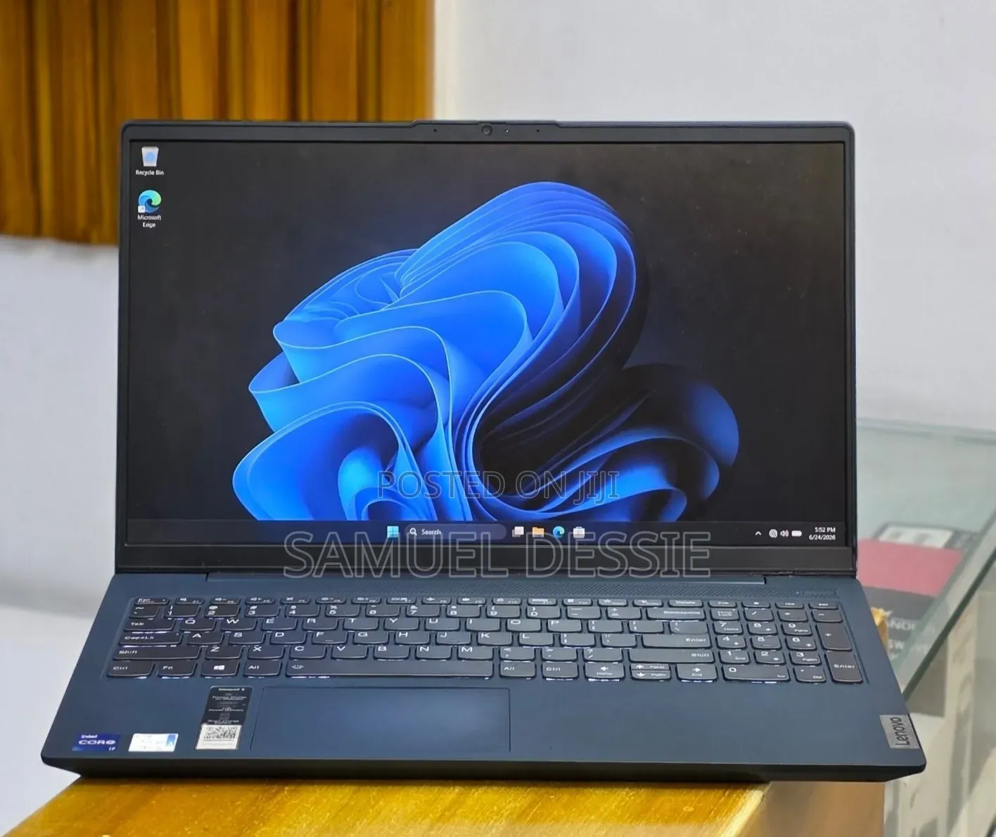 New Laptop Lenovo Ideapad 3 12GB Intel Core i7 SSD 512GB
