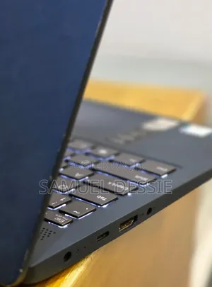 New Laptop Lenovo Ideapad 3 12GB Intel Core i7 SSD 512GB