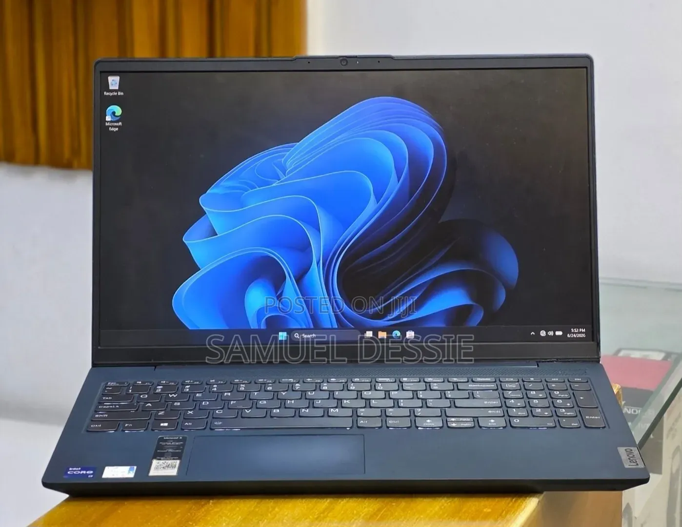 New Laptop Lenovo Ideapad 3 12GB Intel Core i7 SSD 512GB