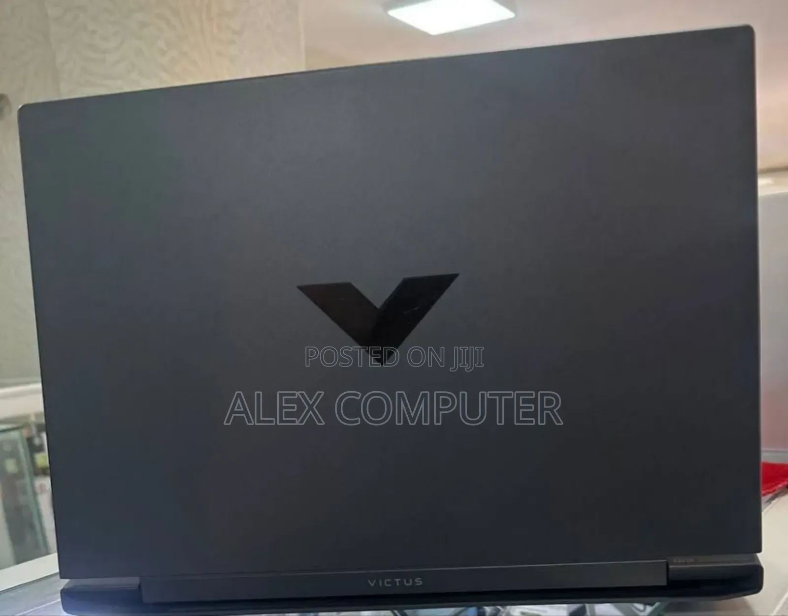 New Laptop HP Victus 15 16GB Intel Core i5 SSD 512GB