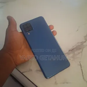 Samsung Galaxy A12 128 GB Blue