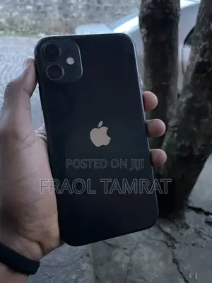New Apple iPhone 11 64 GB Black