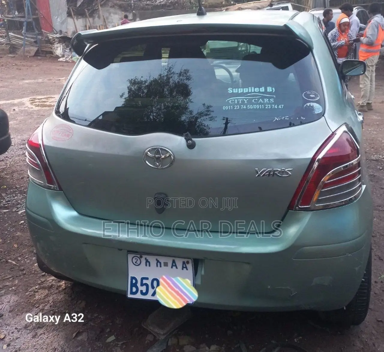 Toyota Yaris 2010 Green
