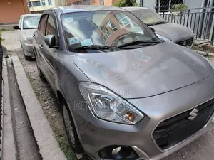 Suzuki Dzire 2022 Silver