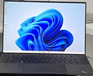 New Laptop Dell G3 15 3579 16GB Intel Core i7 SSD 1T