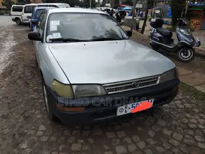 Toyota Corolla 1994 Silver