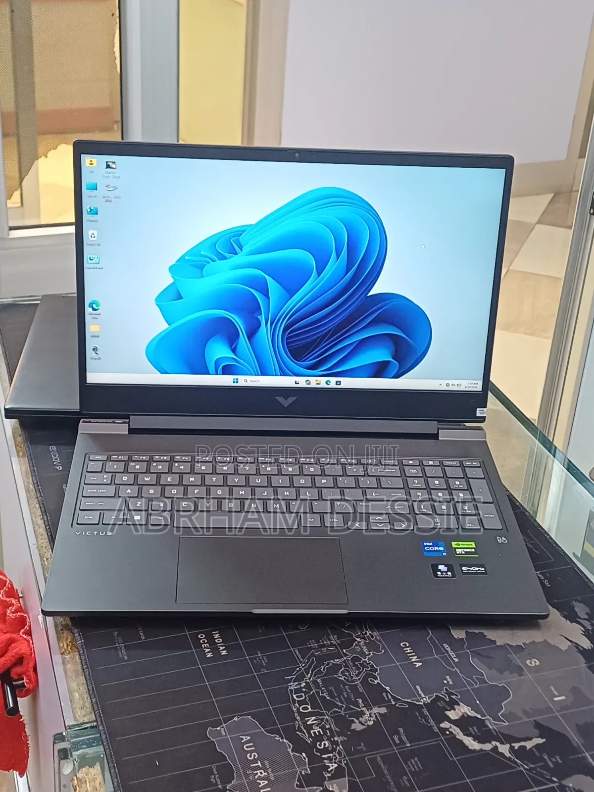 New Laptop HP 16GB Intel Core i7 SSD 1T