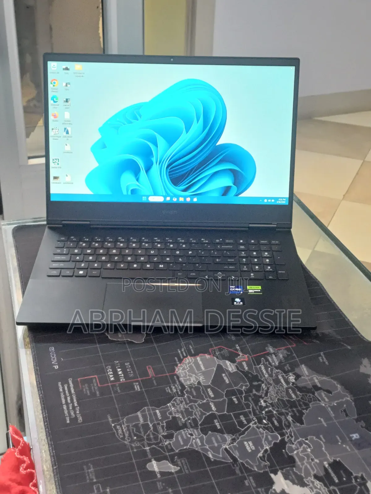 New Laptop HP 16GB Intel Core i9 SSD 1T