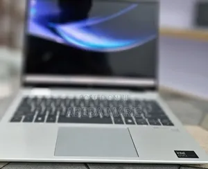 New Laptop HP Elitebook 830 G11 16GB Intel Core Ultra 7 SSD 1T