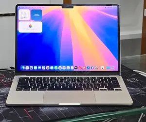 New Laptop Apple MacBook 16GB SSD 256GB