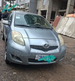 Toyota Yaris 2009 Green