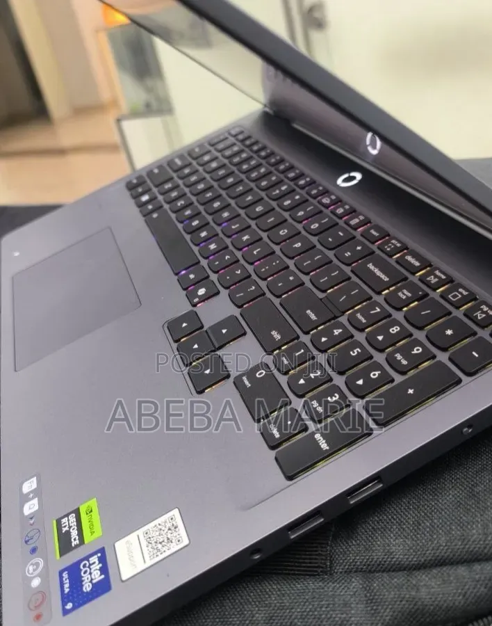 New Laptop Lenovo Legion 5 32GB Intel Core Ultra 9 SSD 1T