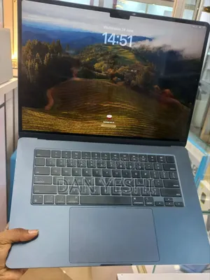 New Laptop Apple MacBook Air 8GB Apple M3 SSD 256GB