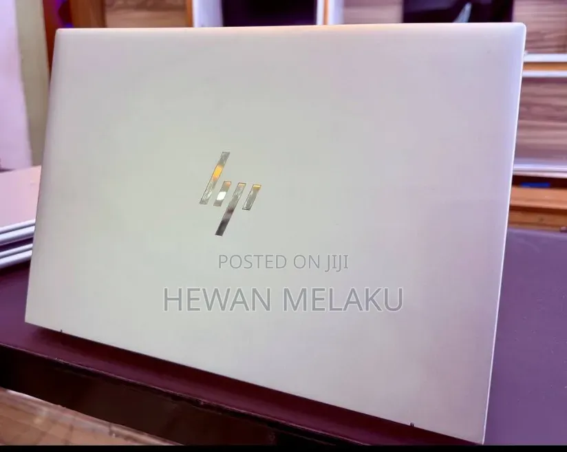 New Laptop HP EliteBook 840 G10 16GB Intel Core i7 SSD 512GB