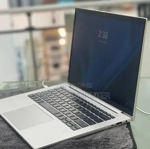 New Laptop HP EliteBook 840 G10 16GB Intel Core i7 SSD 512GB