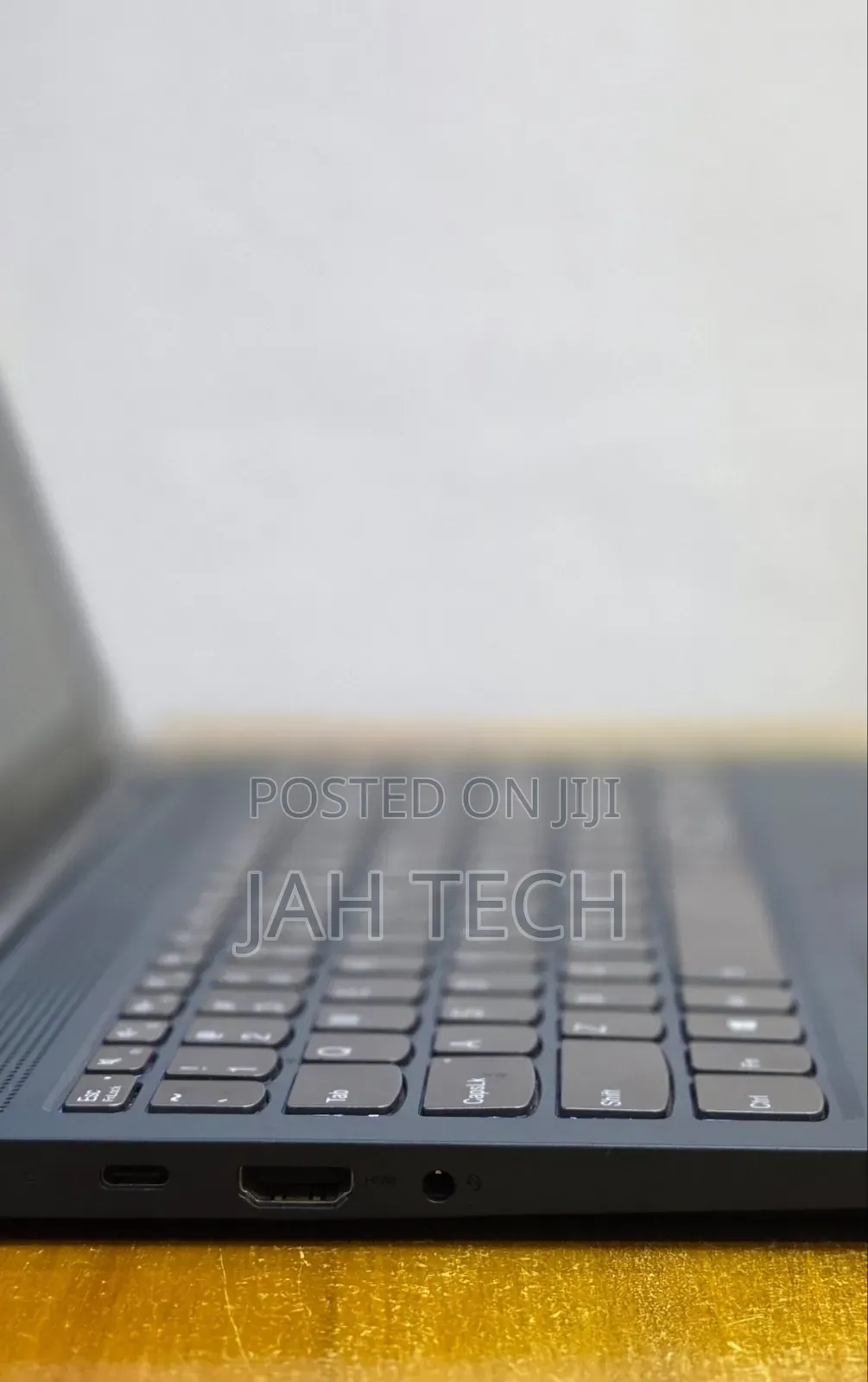 New Laptop Lenovo Ideapad 3 12GB Intel Core i7 SSD 512GB