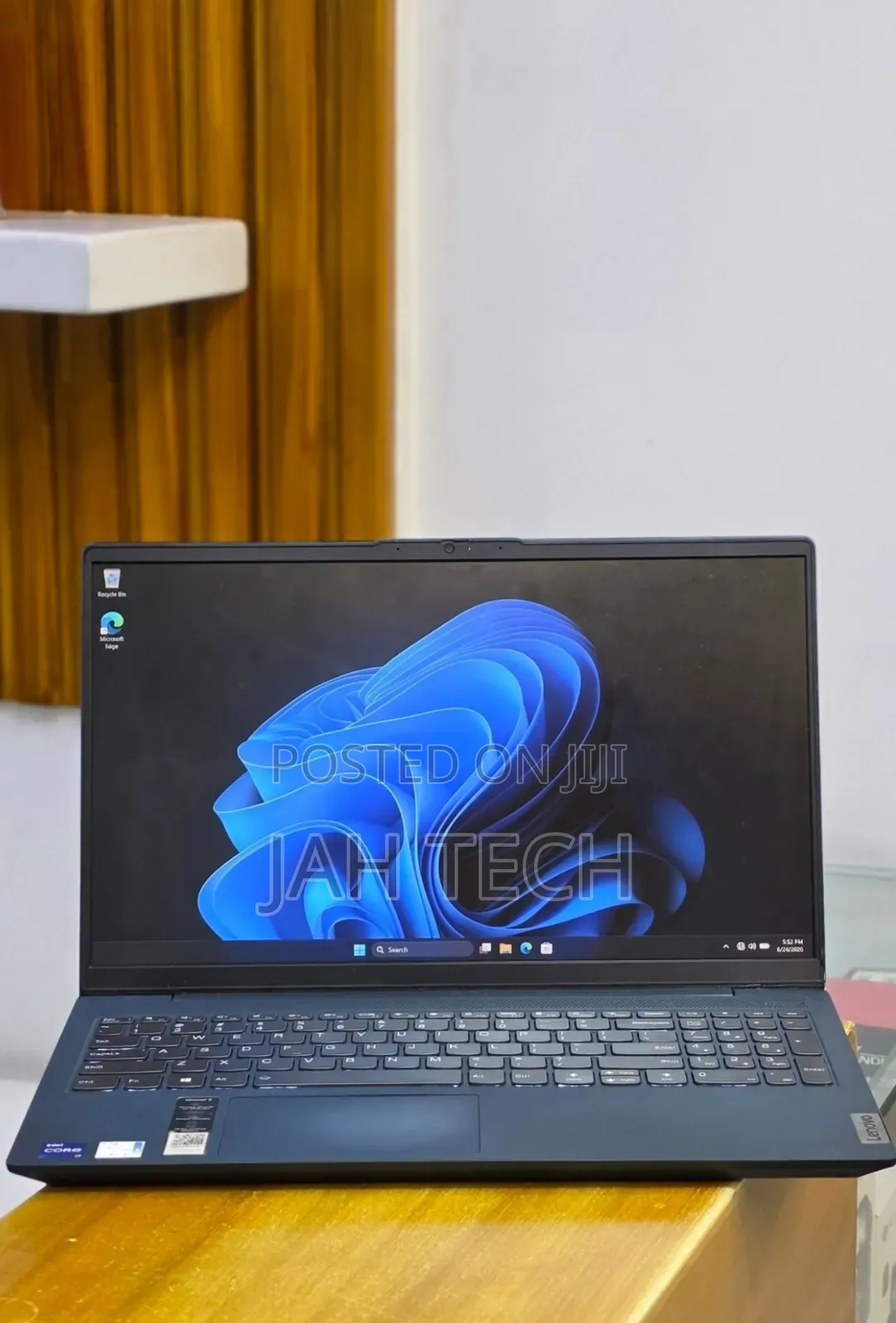 New Laptop Lenovo Ideapad 3 12GB Intel Core i7 SSD 512GB