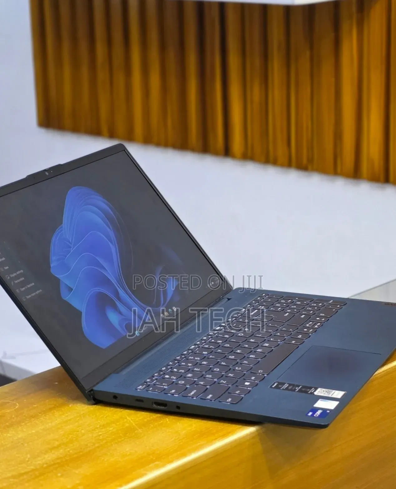 New Laptop Lenovo Ideapad 3 12GB Intel Core i7 SSD 512GB