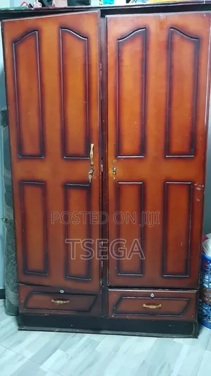 ቁምሳጥን Cupboard