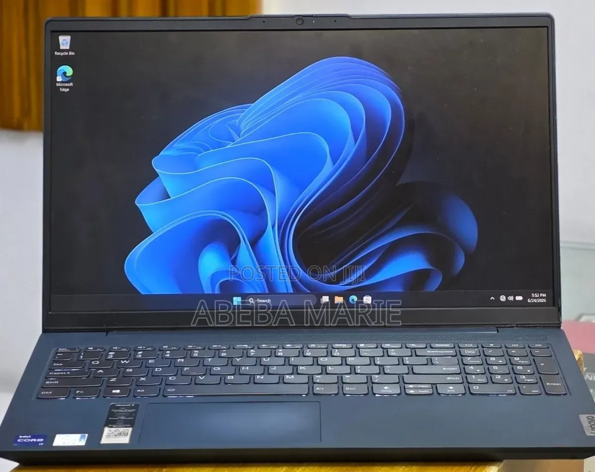 New Lenovo IdeaPad 5 Slim 13th Gen i7 16GB Intel Core i7 SSD 512GB