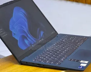 New Lenovo IdeaPad 5 Slim 13th Gen i7 16GB Intel Core i7 SSD 512GB