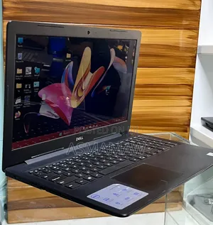 New Laptop Dell Inspiron 15 8GB Intel Core i7 SSD 256GB