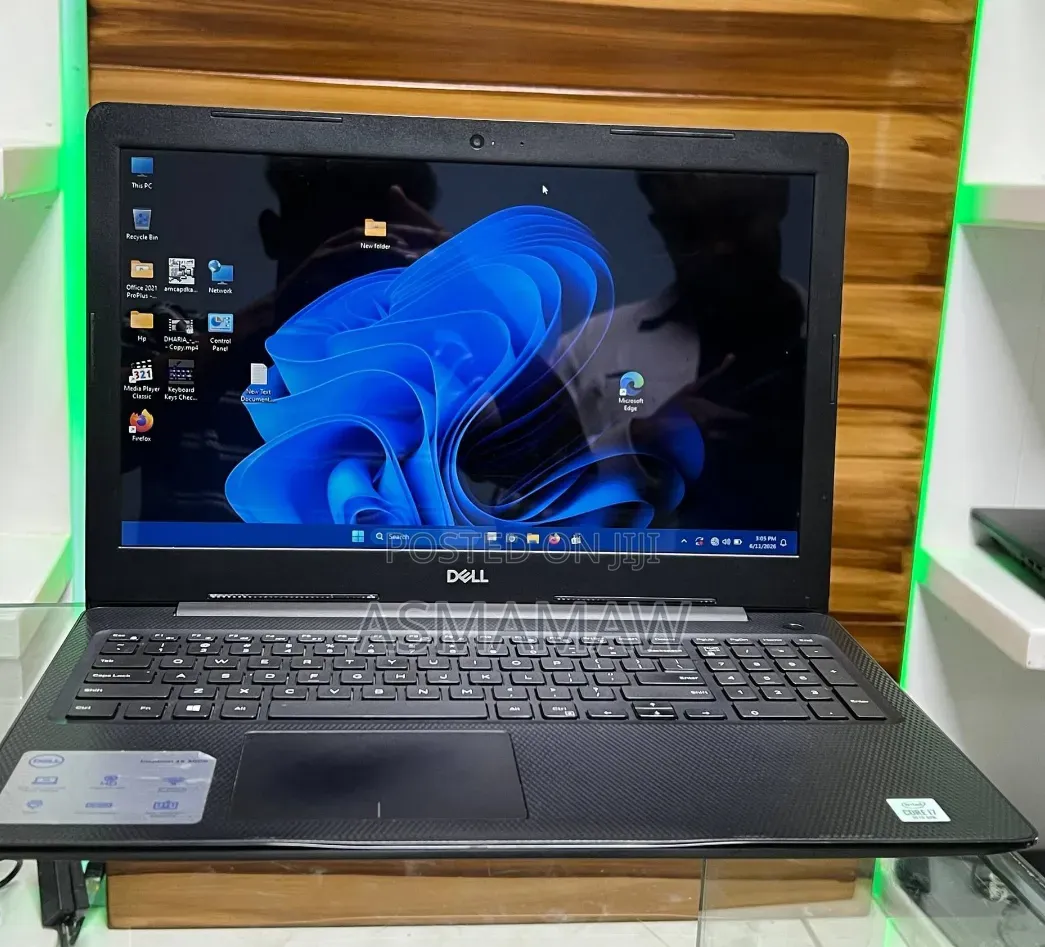 New Laptop Dell Inspiron 15 8GB Intel Core i7 SSD 256GB