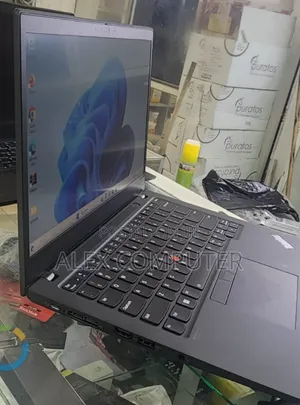 New Laptop Lenovo ThinkPad T14s Gen 1 32GB Intel Core i7 SSD 256GB