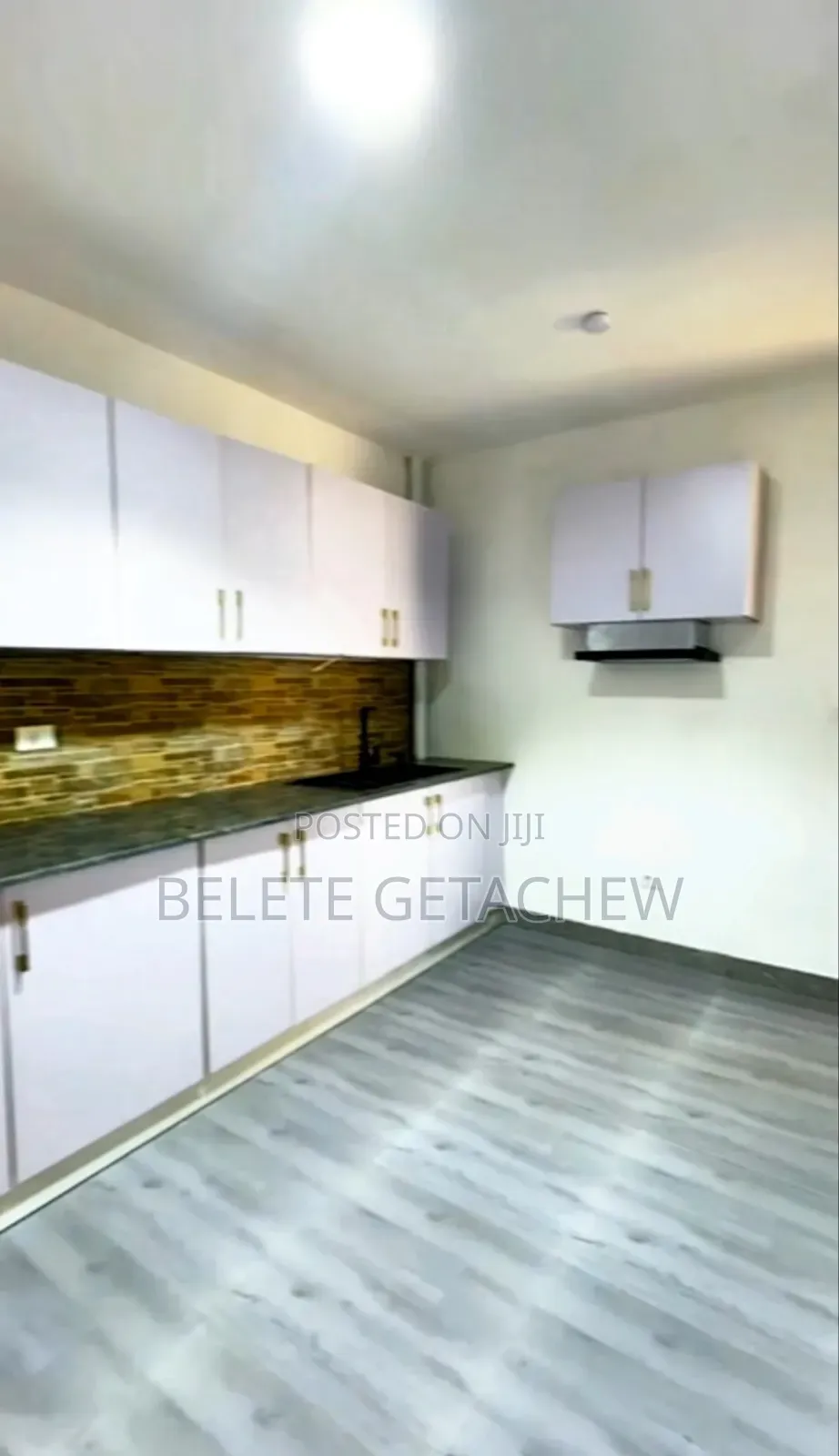 3bdrm Apartment in Megenagna Shola,, Yeka for sale