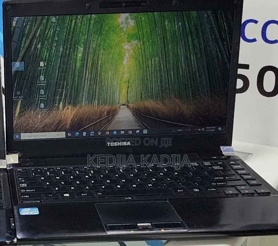 New Laptop Toshiba Satellite C55 4GB Intel Core i5 HDD 500GB