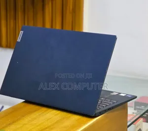 New Laptop Lenovo 12GB Intel Core i7 SSD 512GB