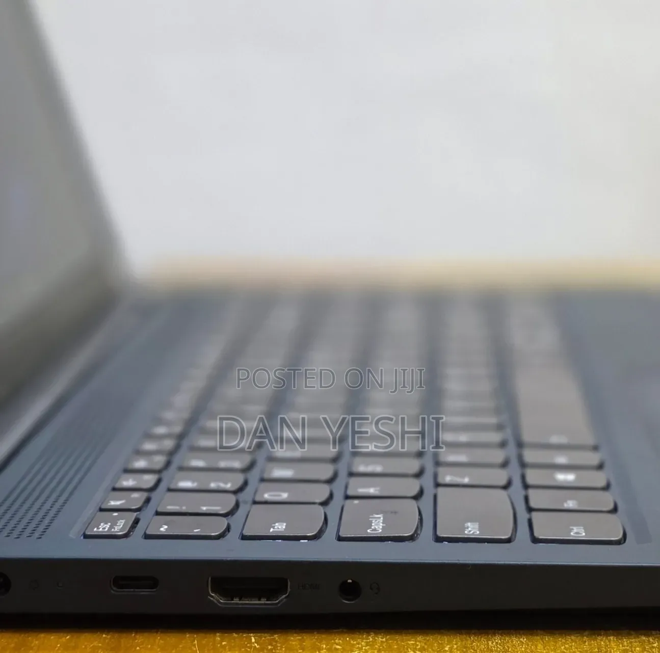 New Laptop Lenovo 12GB Intel Core i7 SSD 512GB