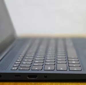 New Laptop Lenovo 12GB Intel Core i7 SSD 512GB