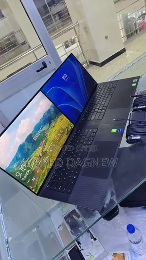 New Laptop Dell Precision 5540 16GB Intel Core i7 SSD 512GB