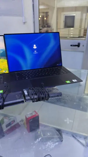New Laptop Dell Precision 5540 16GB Intel Core i7 SSD 512GB